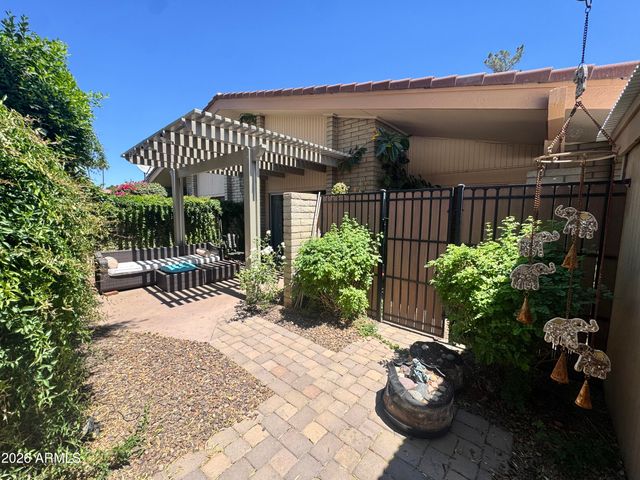 4525 N 66TH Street 15, Scottsdale, AZ 85251