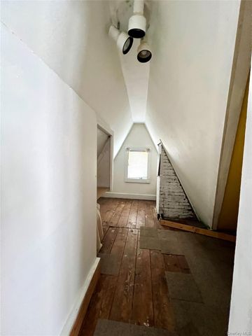 67 Dutchess Terrace, Beacon, NY 12508