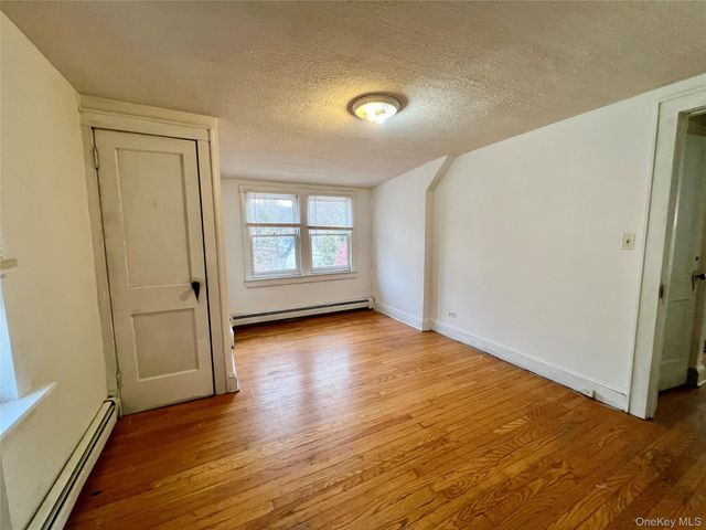 67 Dutchess Terrace, Beacon, NY 12508