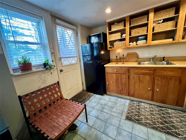 67 Dutchess Terrace, Beacon, NY 12508