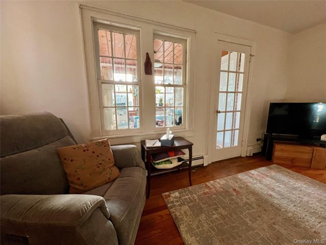 67 Dutchess Terrace, Beacon, NY 12508