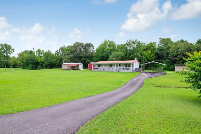 113 County Road 650, Etowah, TN 37331