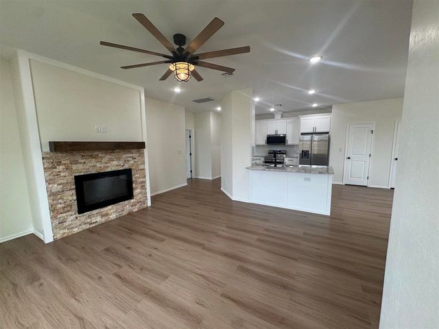 7413 SW 74th Pl, Lawton, OK 73505