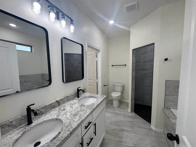 7413 SW 74th Pl, Lawton, OK 73505