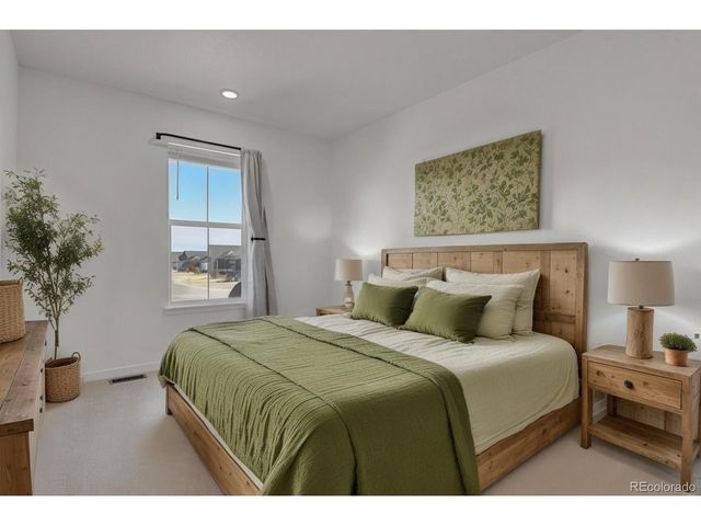 39638 Yorktown Ter, Elizabeth, CO 80107