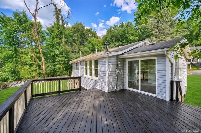 4 Revere Road, Monroe, NY 10950