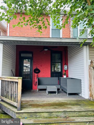 236 E MIDDLE ST, Gettysburg, PA 17325