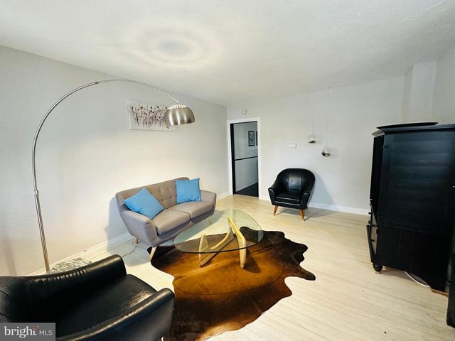 236 E MIDDLE ST, Gettysburg, PA 17325