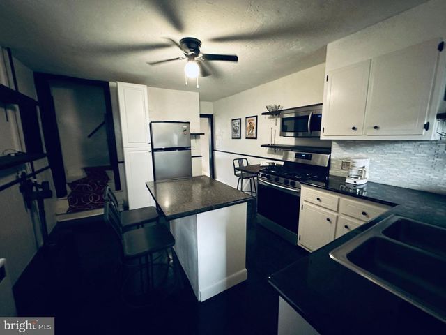 236 E MIDDLE ST, Gettysburg, PA 17325