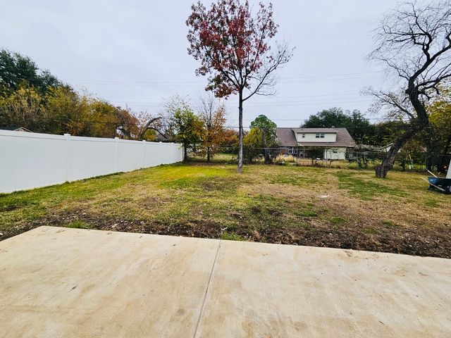 5000 Wyoming Trail, North Richland Hills, TX 76180