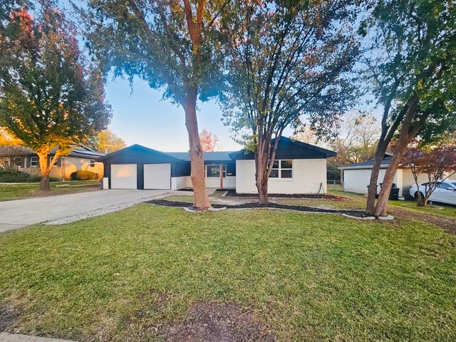 5000 Wyoming Trail, North Richland Hills, TX 76180