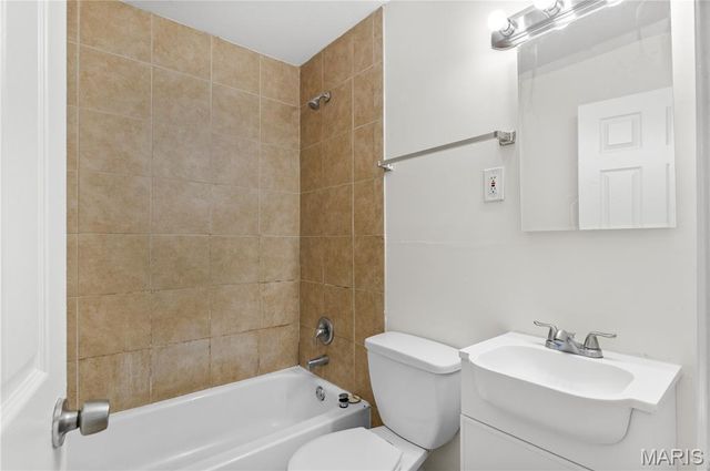 10229 Edgefield Drive, Unincorporated, MO 63136