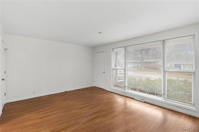 10229 Edgefield Drive, Unincorporated, MO 63136