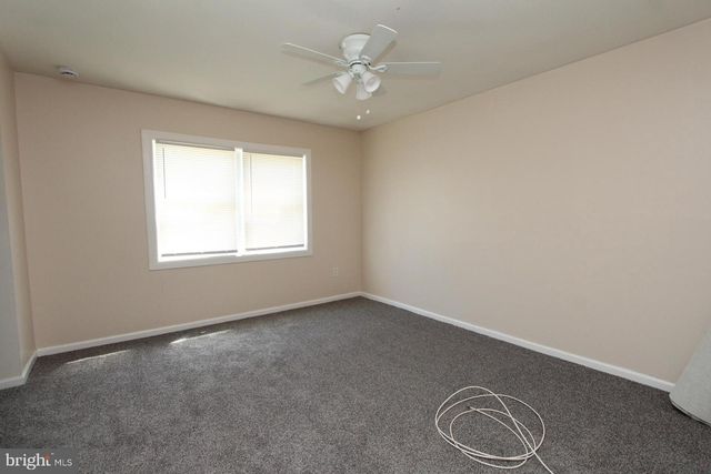 5623 MITCHELL RD, Levittown, PA 19057