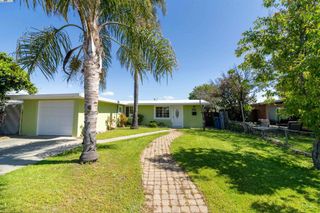 27844 Miami Ave, Hayward, CA 94545