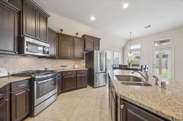 3617 Spring Heights Court, Pearland, TX 77584