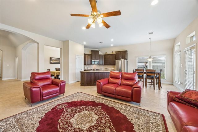 3617 Spring Heights Court, Pearland, TX 77584