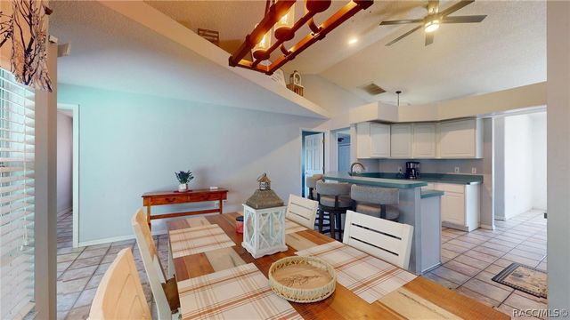 2685 W Apricot Drive, Beverly Hills, FL 34465