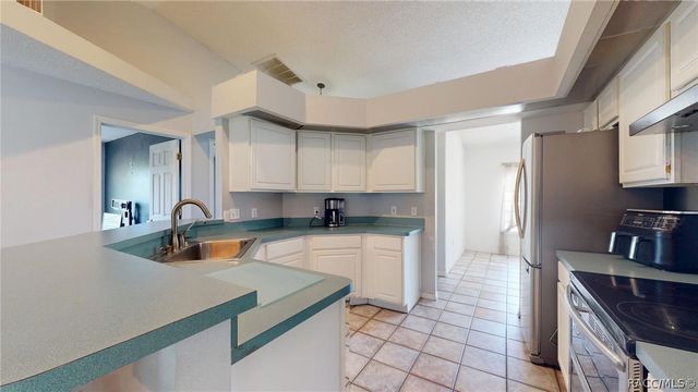 2685 W Apricot Drive, Beverly Hills, FL 34465