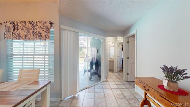 2685 W Apricot Drive, Beverly Hills, FL 34465