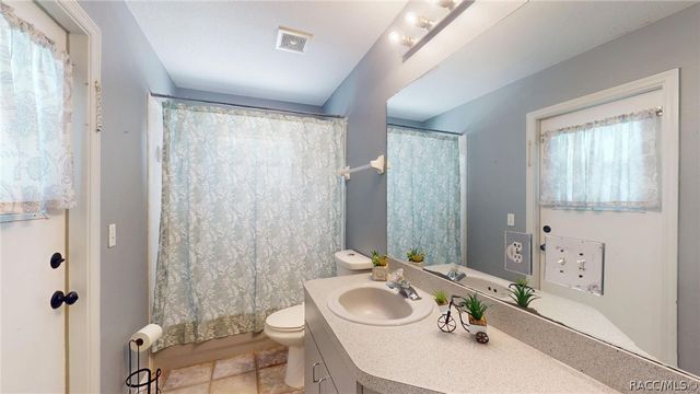 2685 W Apricot Drive, Beverly Hills, FL 34465