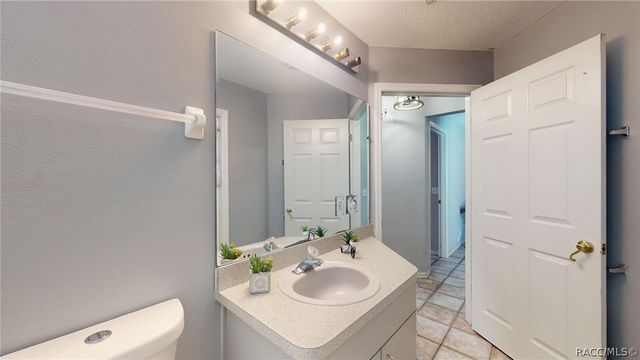 2685 W Apricot Drive, Beverly Hills, FL 34465
