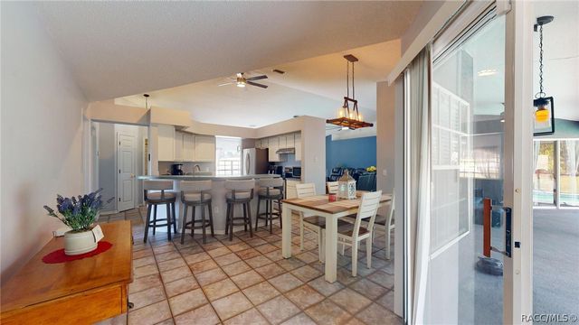 2685 W Apricot Drive, Beverly Hills, FL 34465