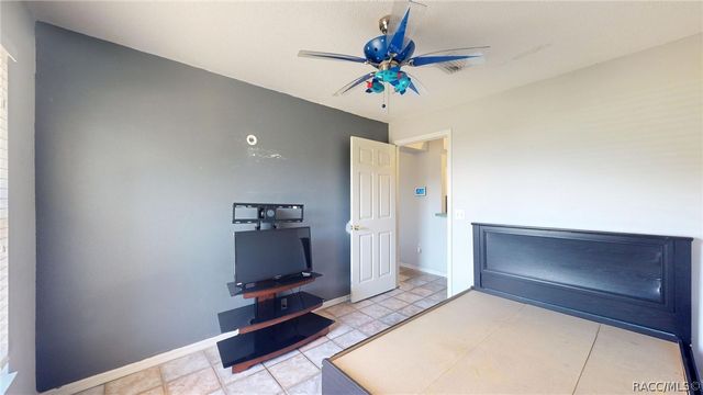 2685 W Apricot Drive, Beverly Hills, FL 34465