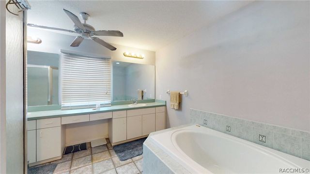 2685 W Apricot Drive, Beverly Hills, FL 34465