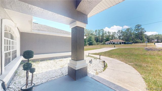 2685 W Apricot Drive, Beverly Hills, FL 34465