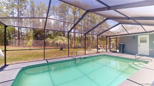 2685 W Apricot Drive, Beverly Hills, FL 34465
