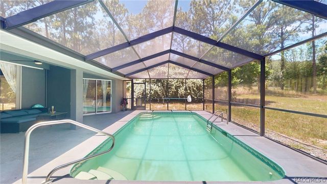 2685 W Apricot Drive, Beverly Hills, FL 34465
