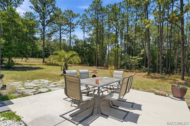 2685 W Apricot Drive, Beverly Hills, FL 34465