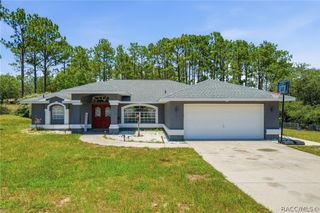 2685 W Apricot Drive, Beverly Hills, FL 34465