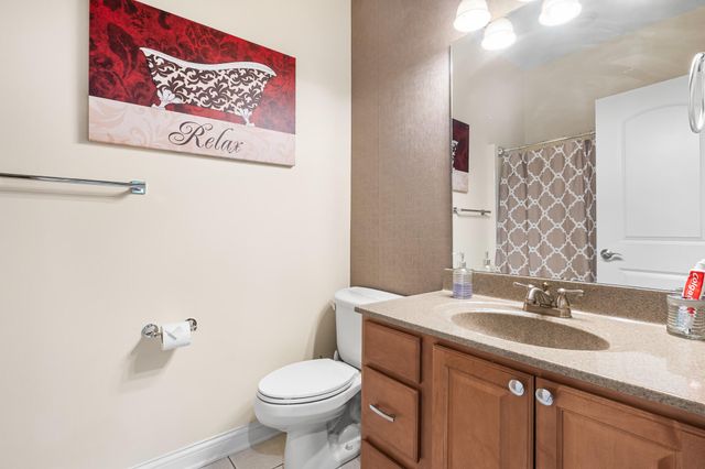 2096 Angela Court, Villa Hills, KY 41017