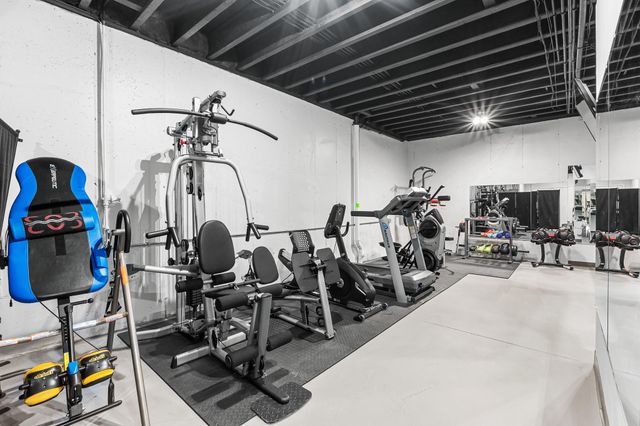 2096 Angela Court, Villa Hills, KY 41017