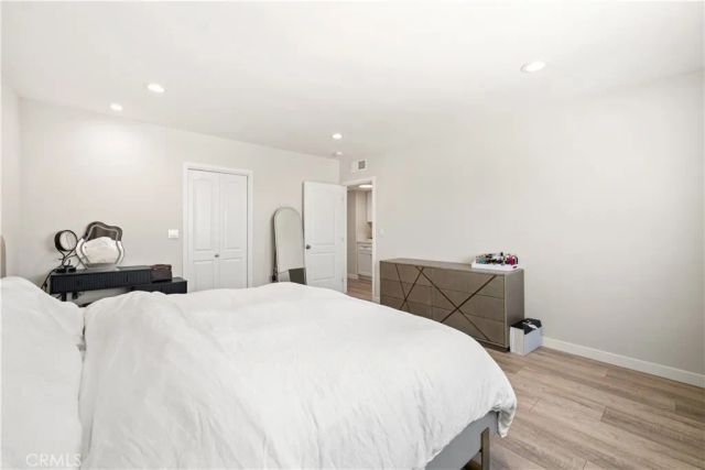 5354 Lindley 310, Encino, CA 91316