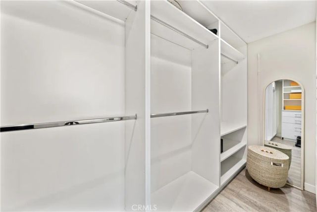 5354 Lindley 310, Encino, CA 91316