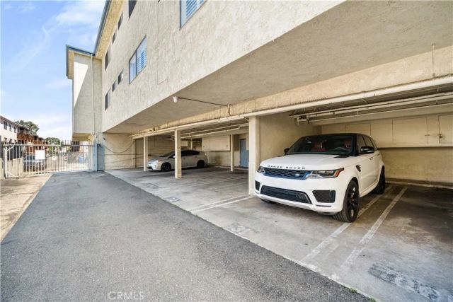 5354 Lindley 310, Encino, CA 91316