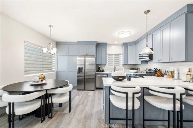 5354 Lindley 310, Encino, CA 91316
