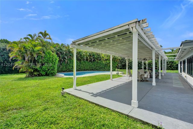 22421 SW 184th Ave, Miami, FL 33170