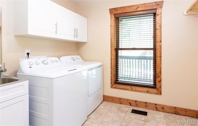 1016 Frisco Hollows Road, Imperial, MO 63052
