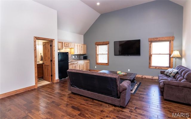 1016 Frisco Hollows Road, Imperial, MO 63052