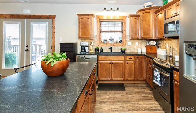 1016 Frisco Hollows Road, Imperial, MO 63052