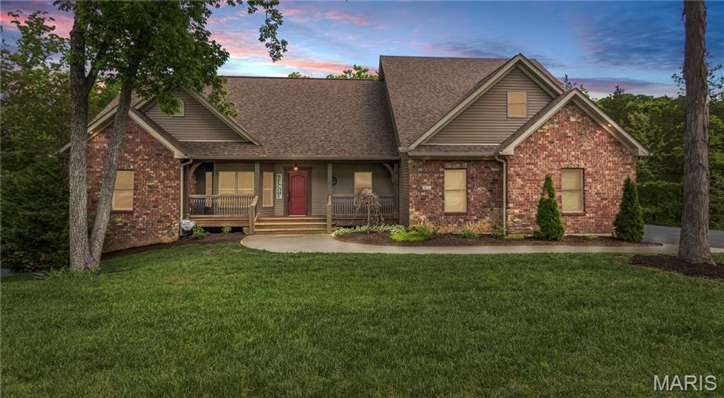 Image 1 of property listing at 1016 Frisco Hollows Road, Imperial, MO 63052