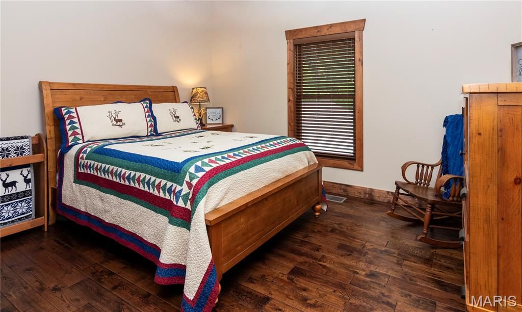 Image 24 of property listing at 1016 Frisco Hollows Road, Imperial, MO 63052