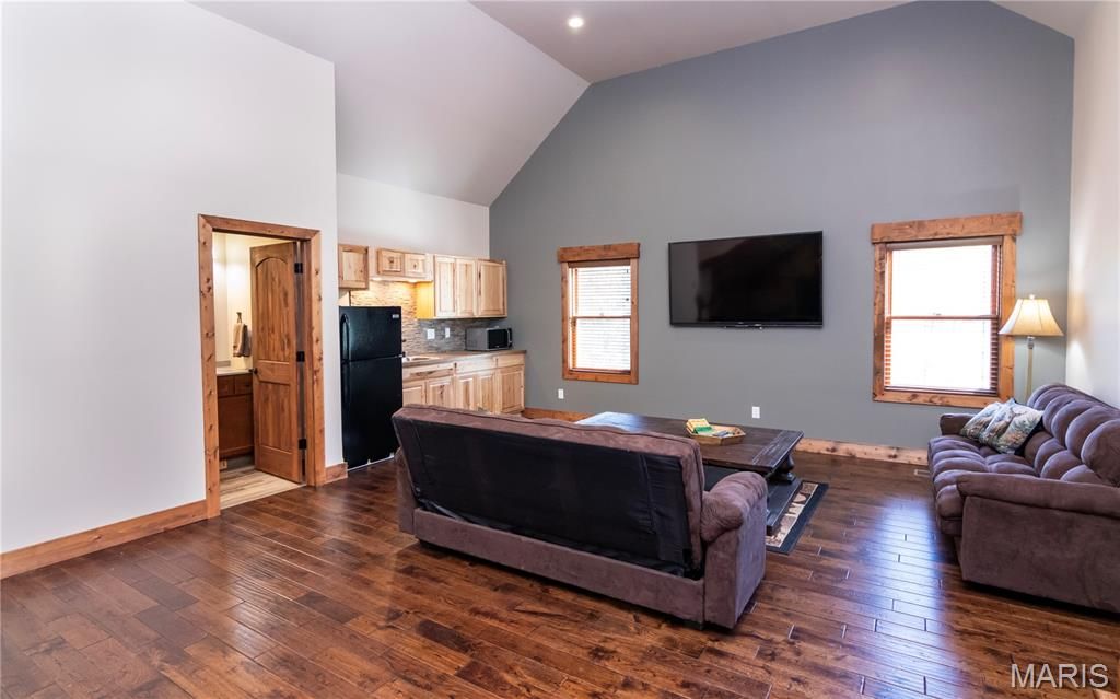 Image 30 of property listing at 1016 Frisco Hollows Road, Imperial, MO 63052