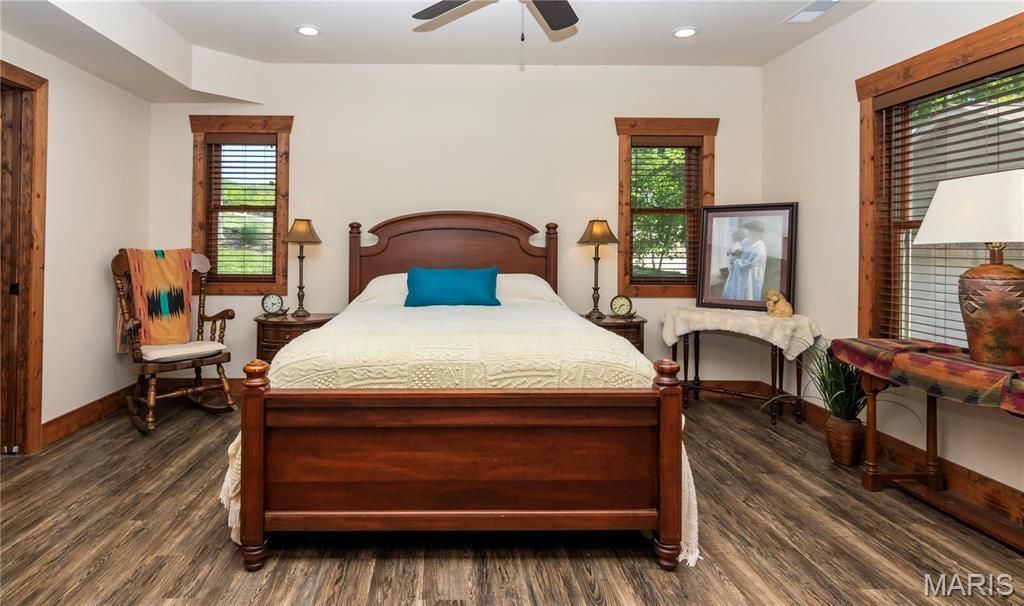 Image 44 of property listing at 1016 Frisco Hollows Road, Imperial, MO 63052