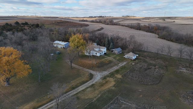 25514 GREENVIEW Road, Council Bluffs, IA 51503