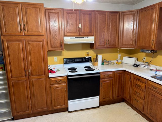 25514 GREENVIEW Road, Council Bluffs, IA 51503